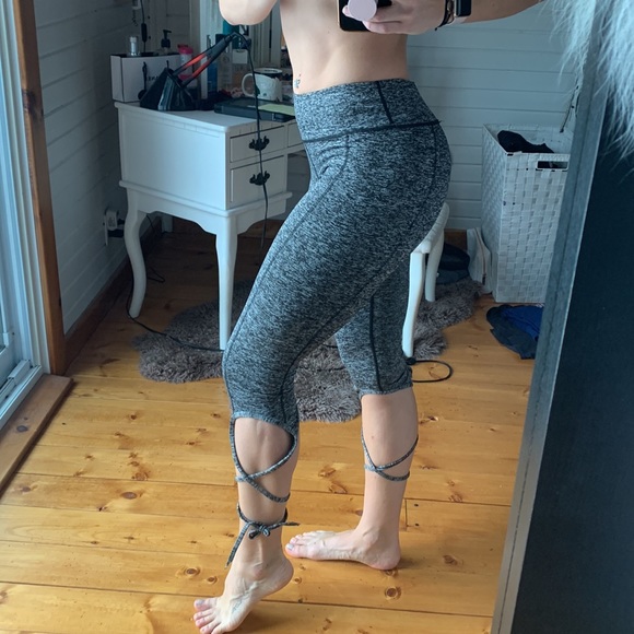 Grey yoga pants with ties at bottom - Picture 2 of 3